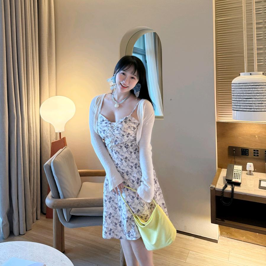 夏慕环游看世界