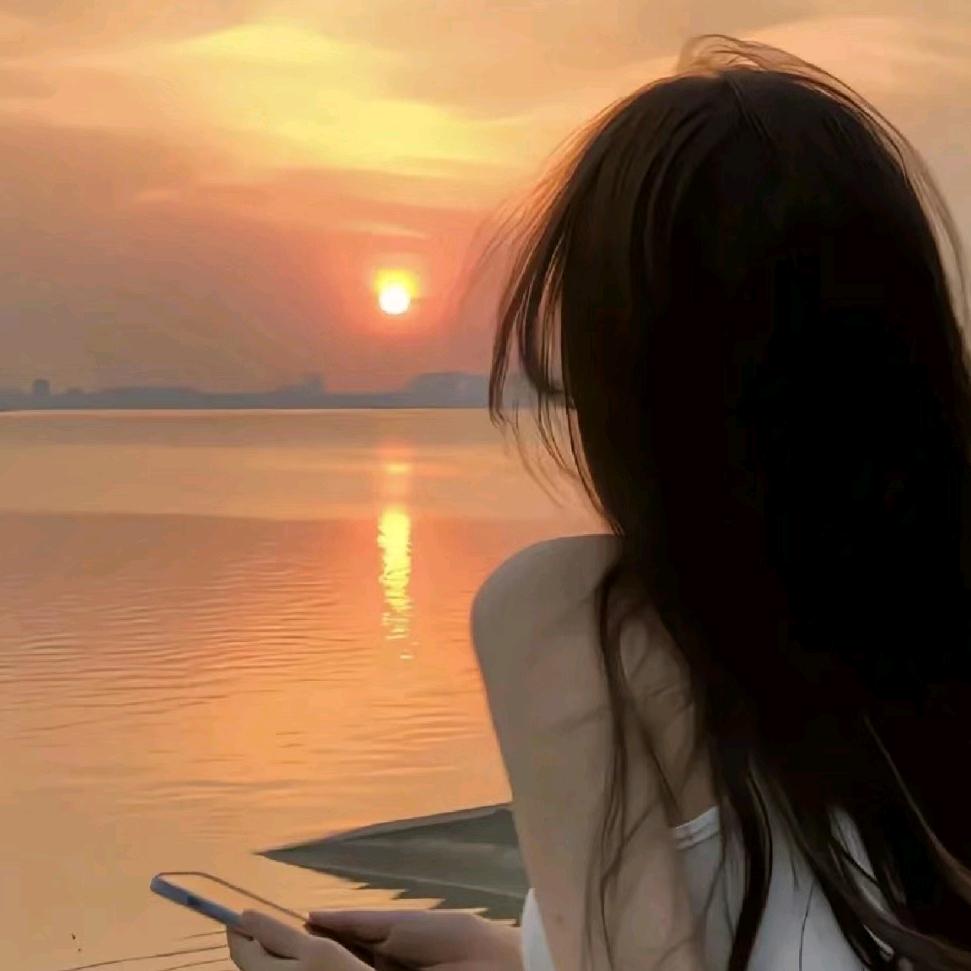 两眼泪汪汪女士🐯