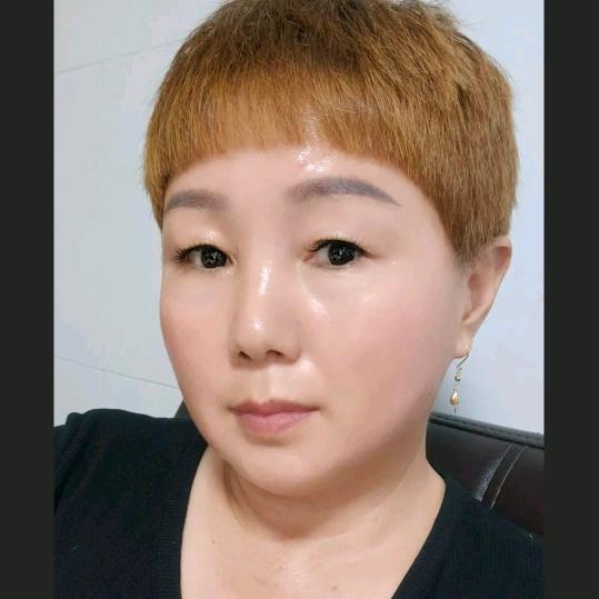 芳姐😃😃