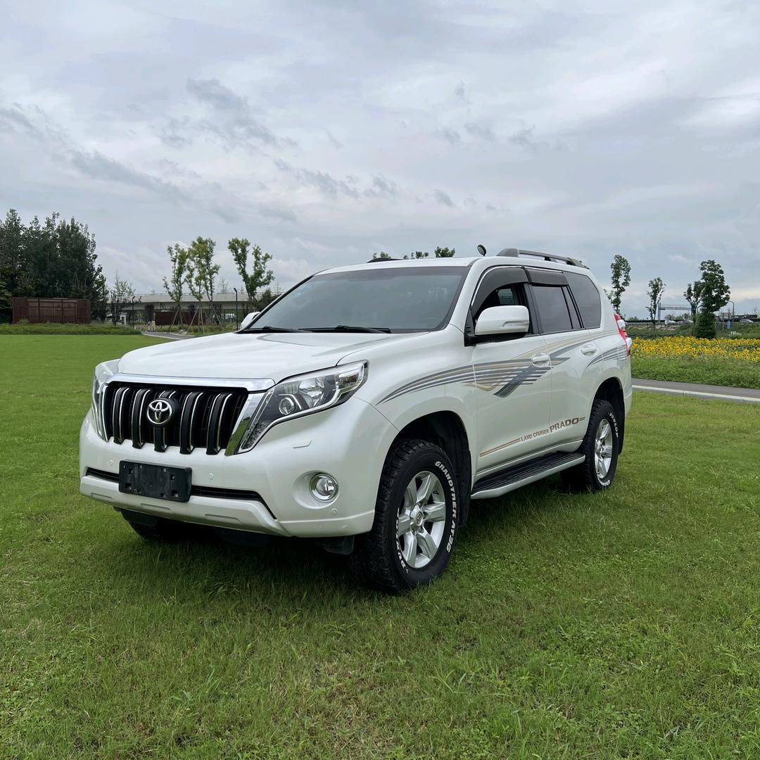 成都鑫诚二手车