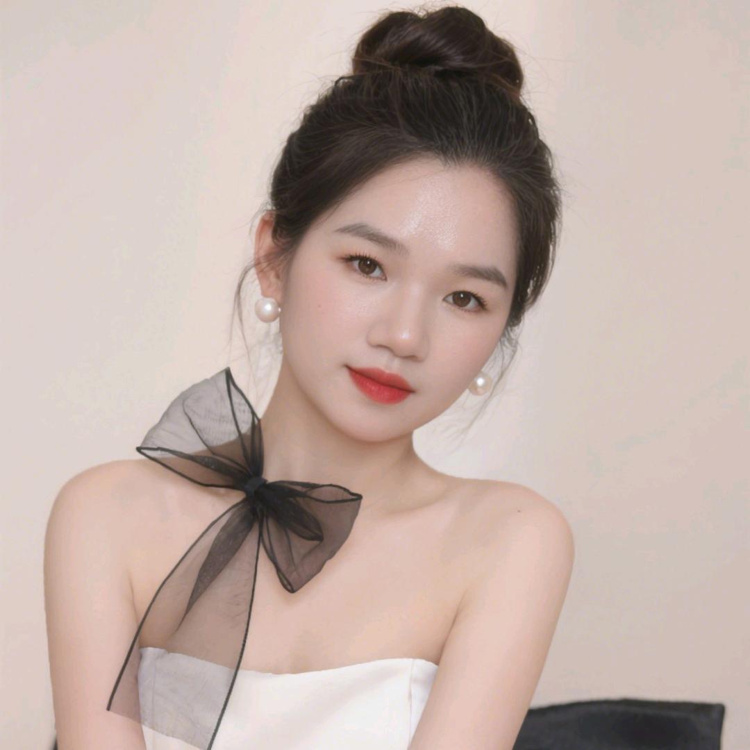 嘉翎