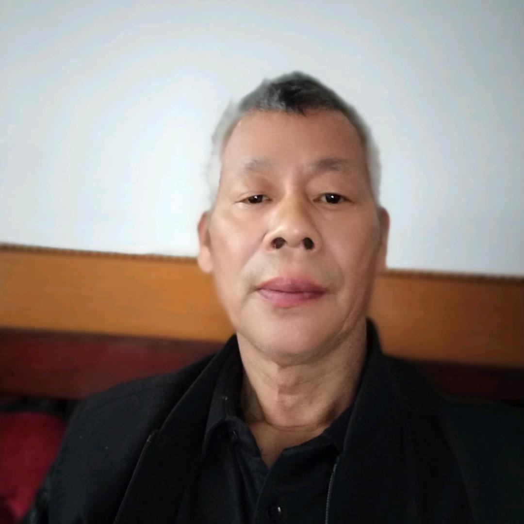 爱唱歌的先生