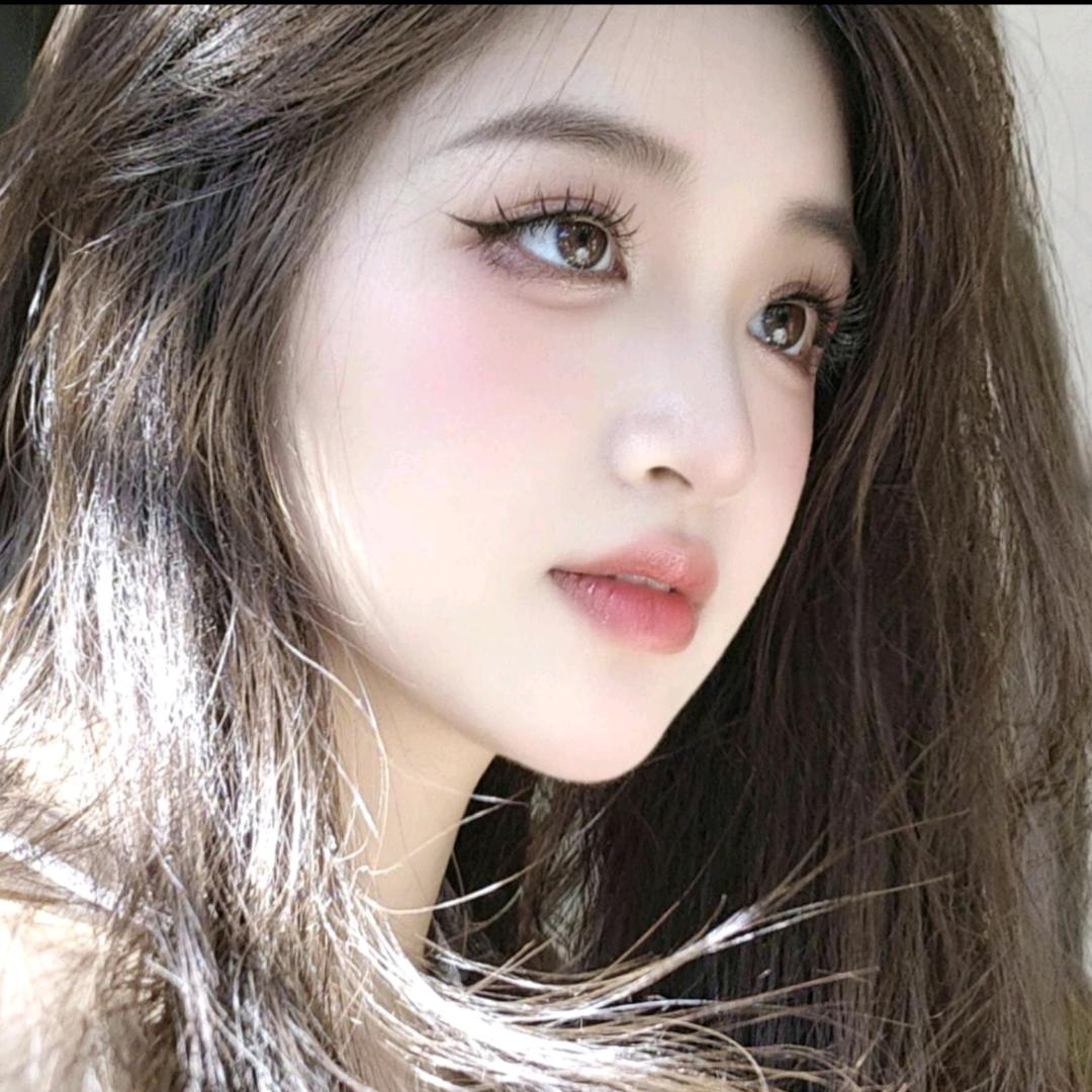 会七十二变的柚柚女王