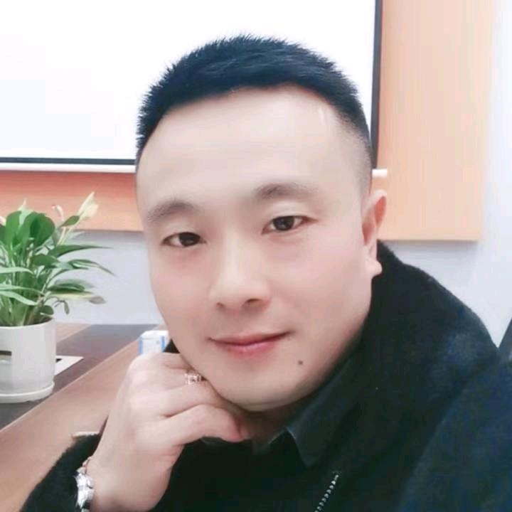 罗哥  外墙涂装（巴中）