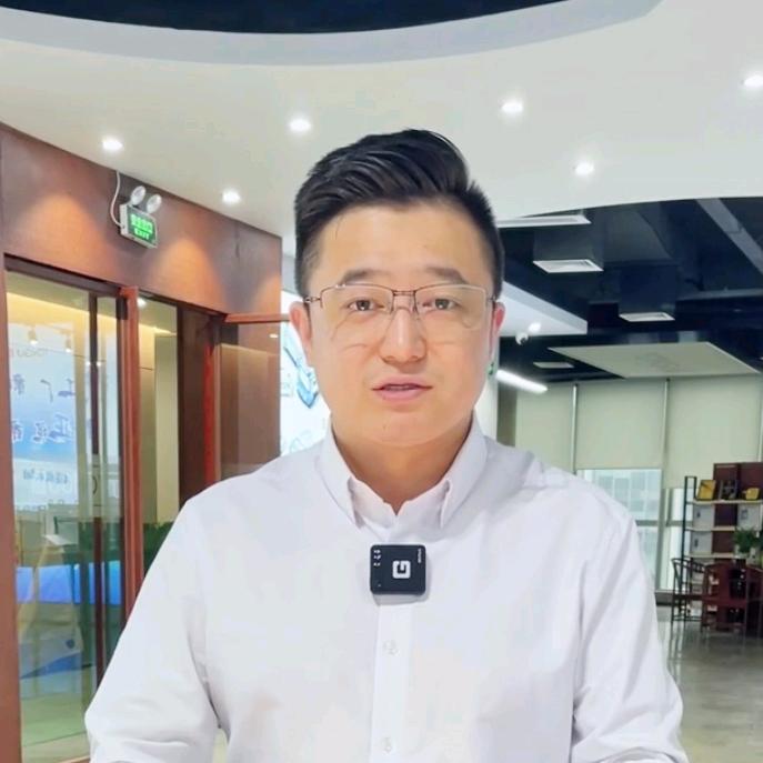 老张定制-铝合金外壳落地砖家