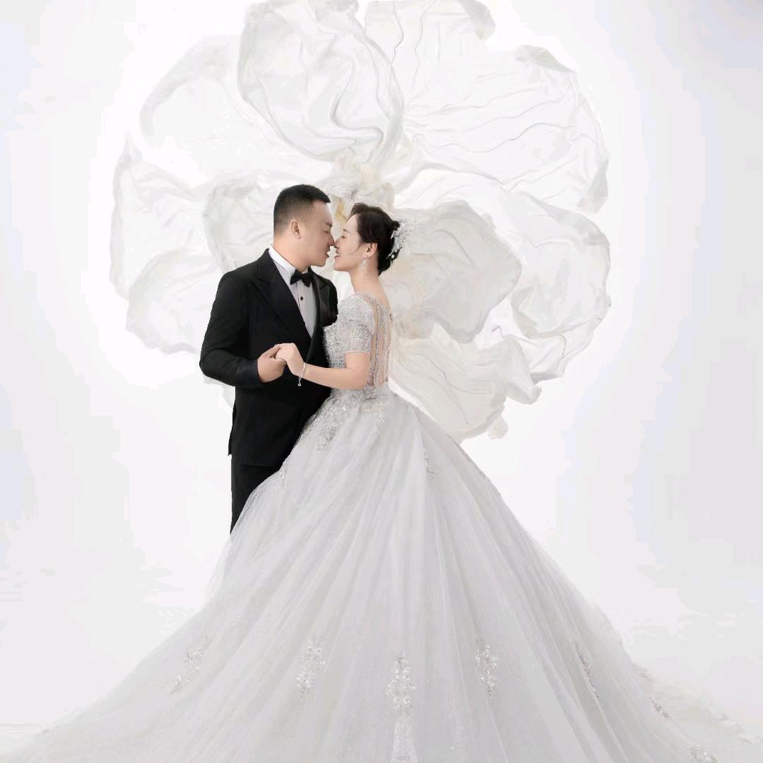 皇家同体姐妹😘佳佳
