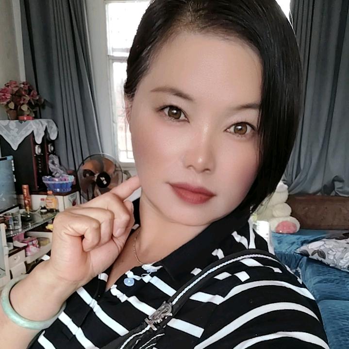 回忆总事那么伤痛