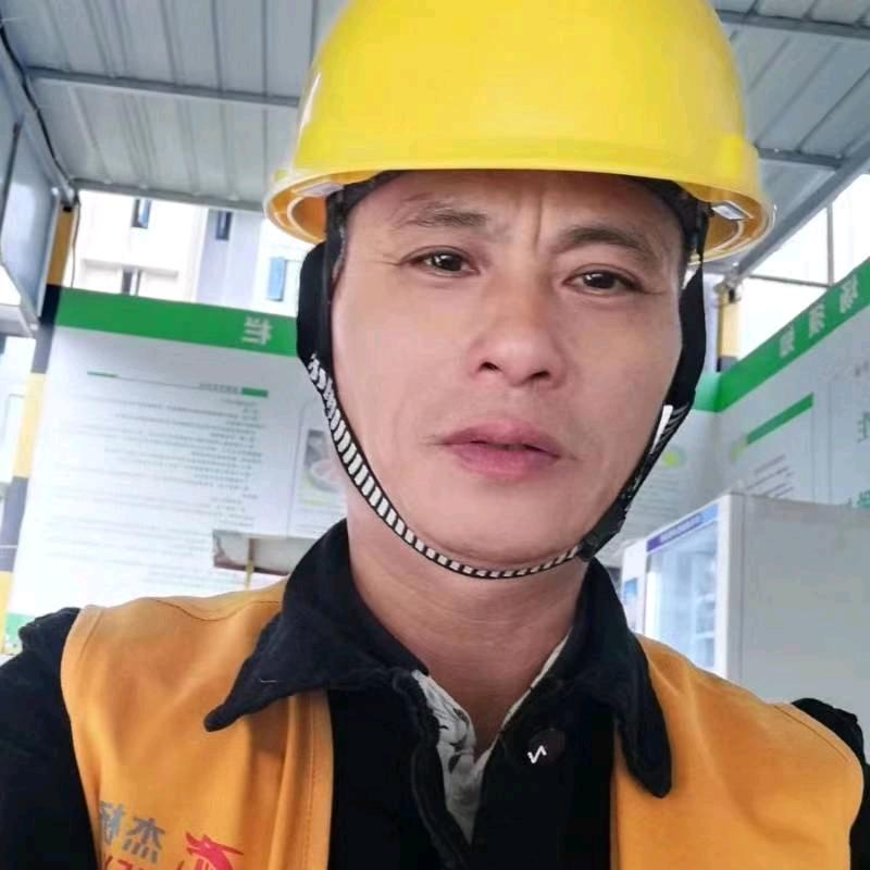 木易旭隆
