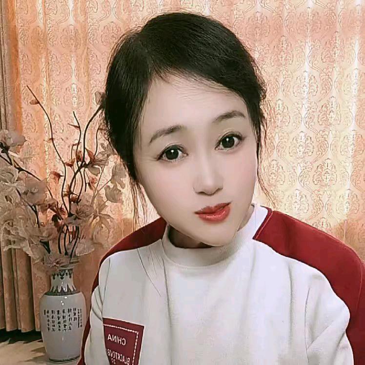 拾月潘