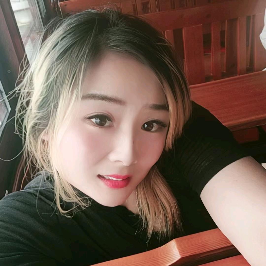 ( ͡°❥心比柠檬酸( ｡• 👅 •｡