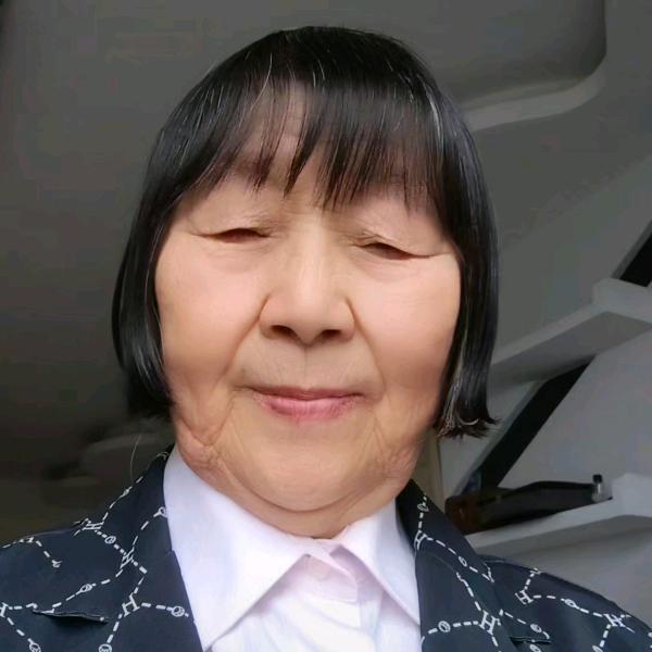 谭玉香 晚6点20💕💕