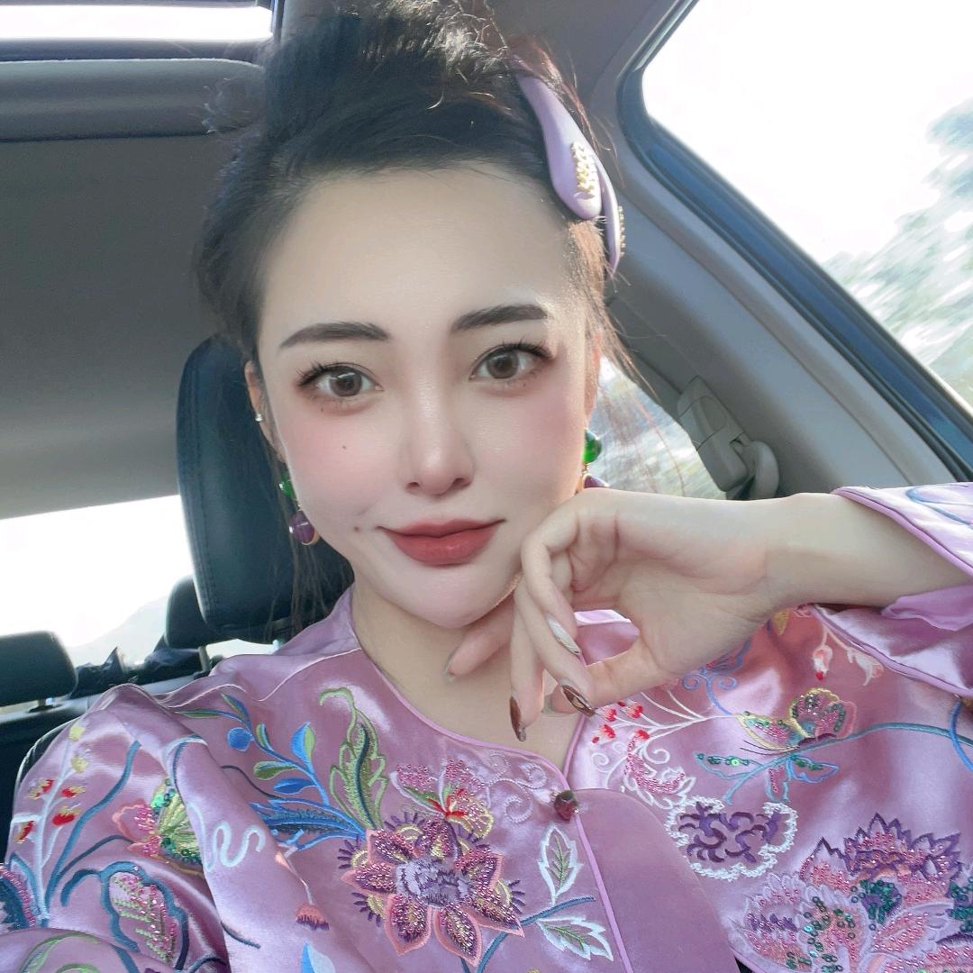 曦衣欧秀(时尚穿搭)