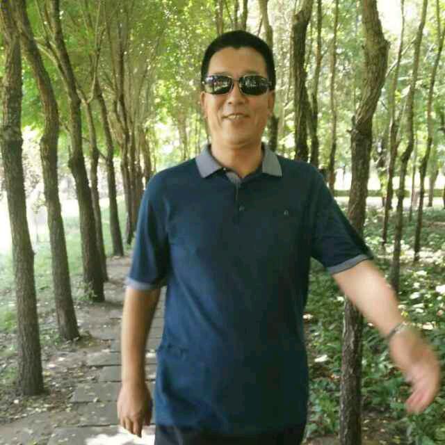 宏歌嘹亮