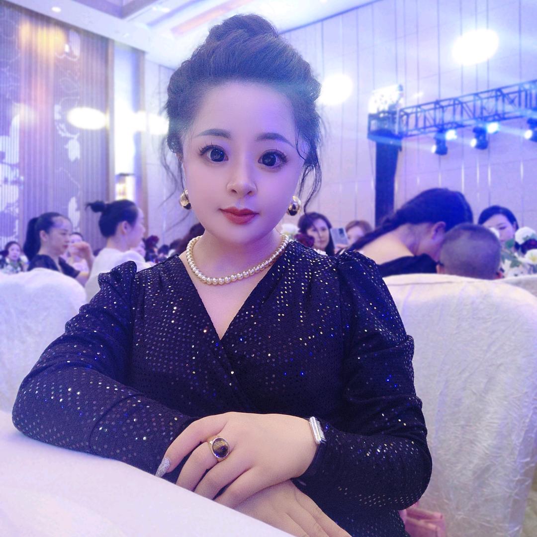 我是娜姐呀