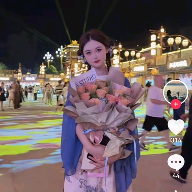 给章一号送颗小心心