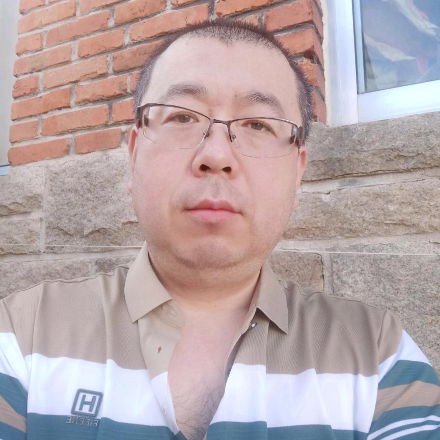 疯子华(雪中浪漫)