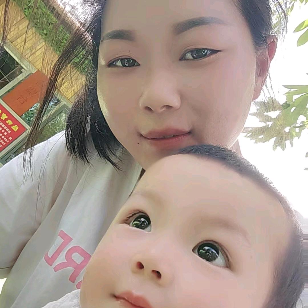 晓念宝妈1547124622