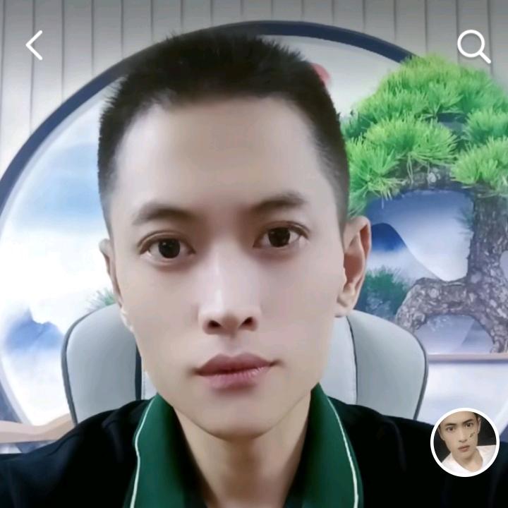 劉火火🔥ૢ（纯娱乐）