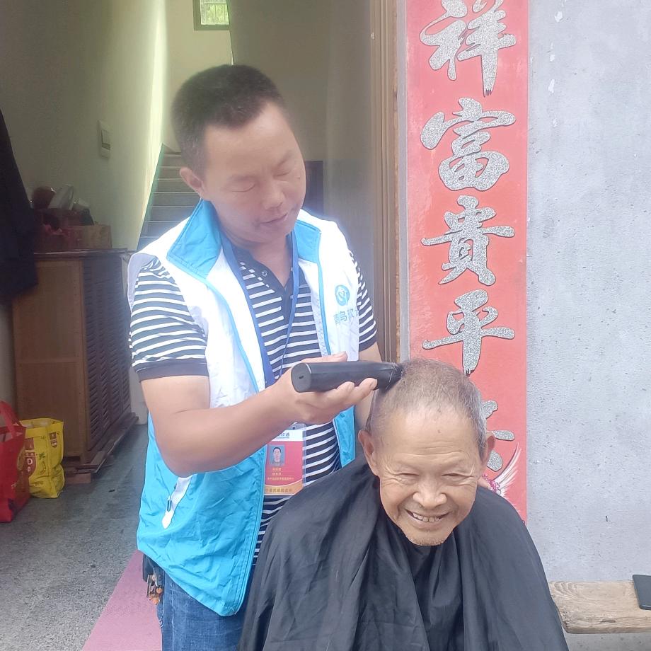 于李相冯