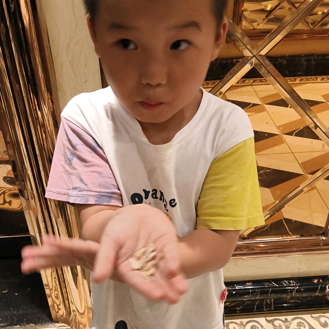 小杨哥