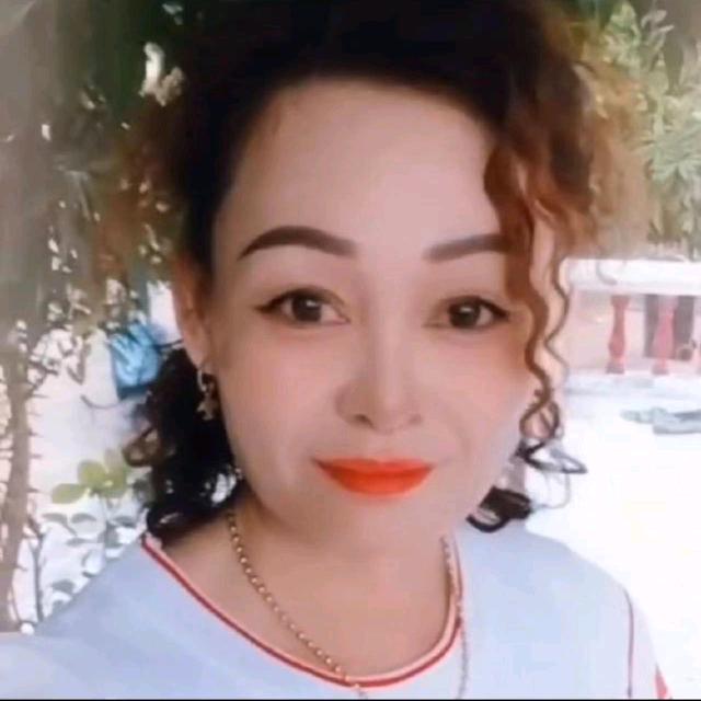 三亚西岛美丽渔村。