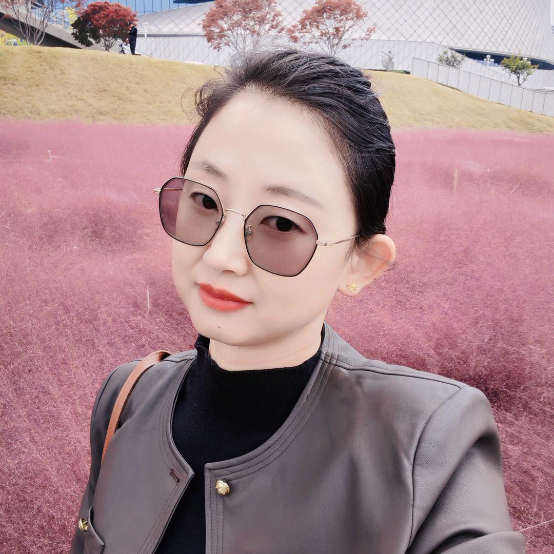 是小妮呀