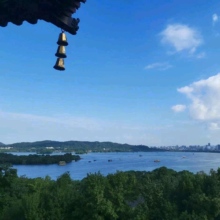 九百