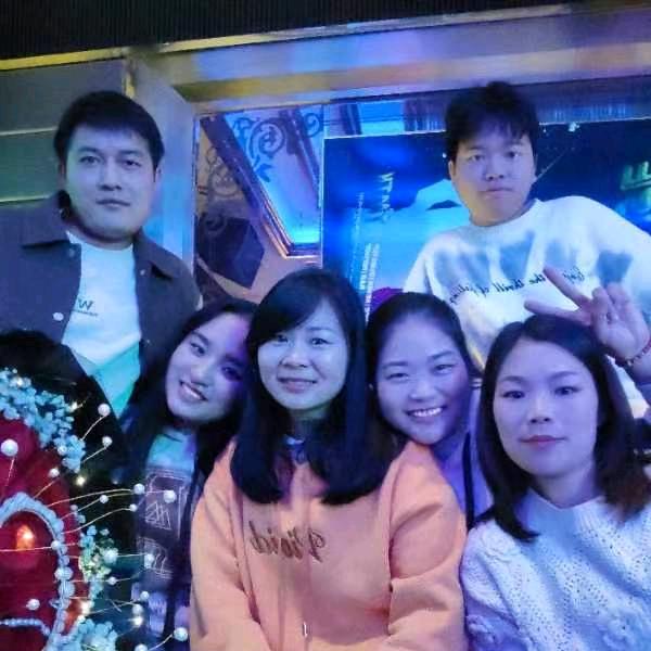 李佳佳佳佳佳