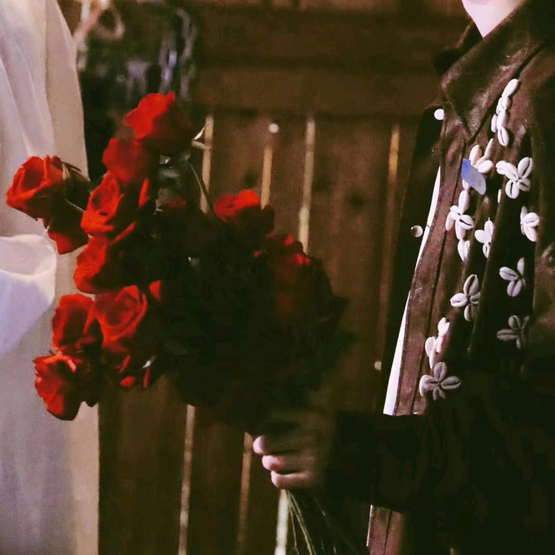 草莓夹心奶麻薯