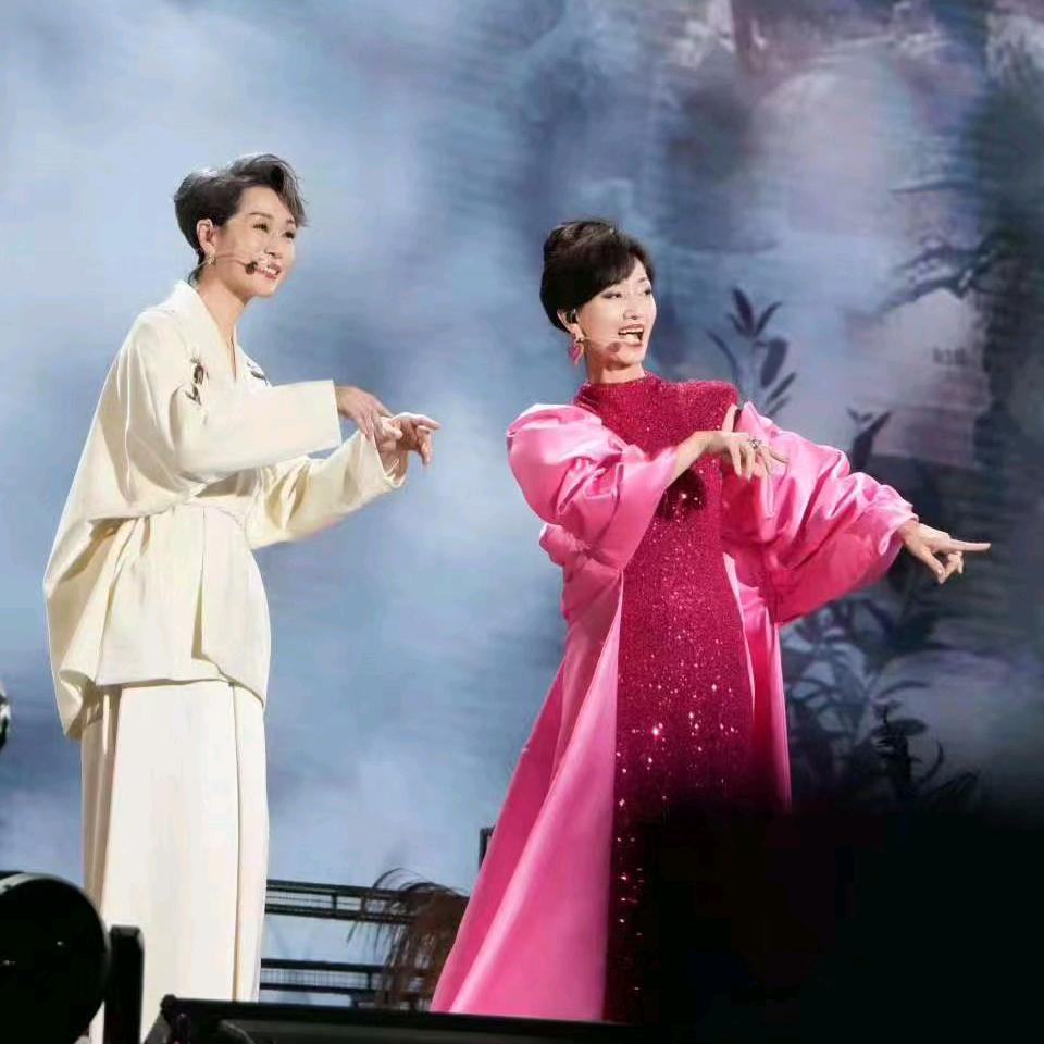 高兴de云朵🐍🐰