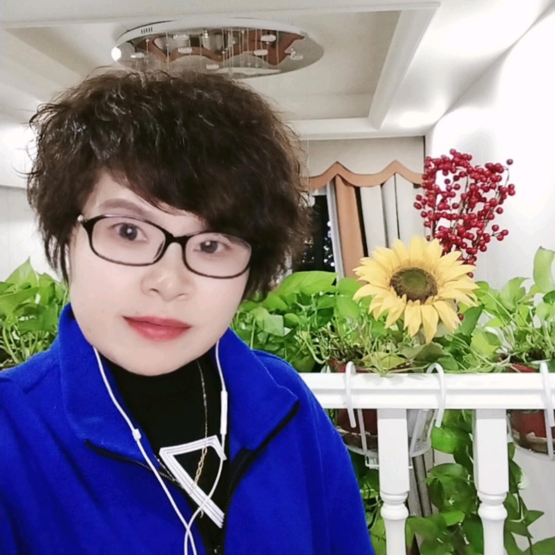 小英姐，首播）