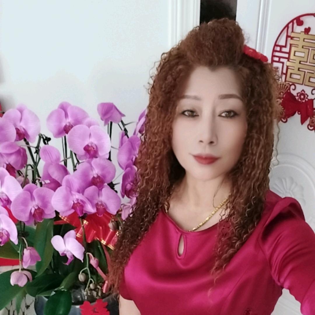 向日葵里盛开的夏天