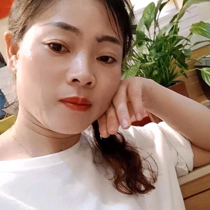 臻颜美容养生美甲美睫