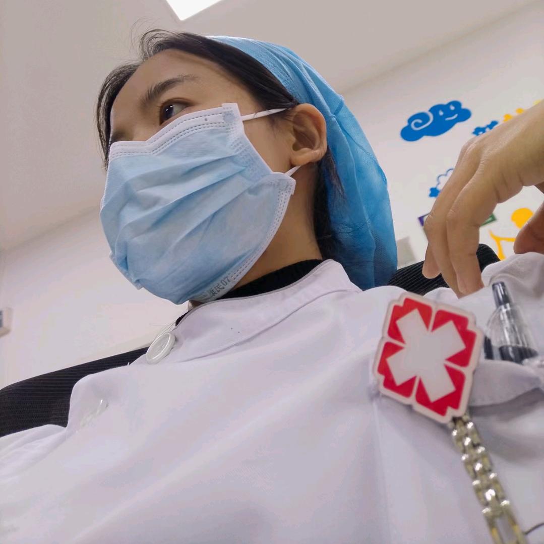 护士小马马🌻
