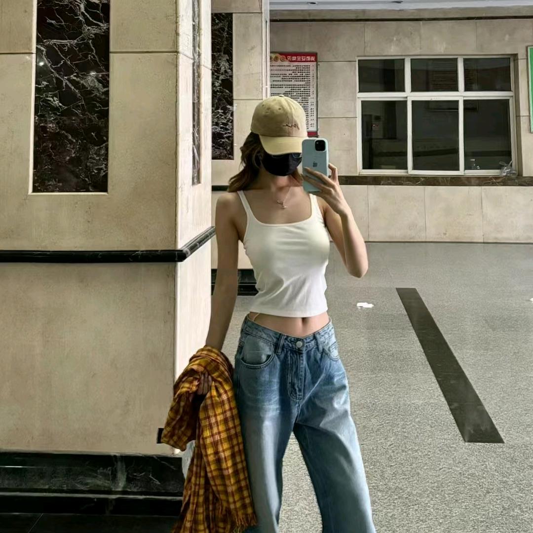 简亦服装店