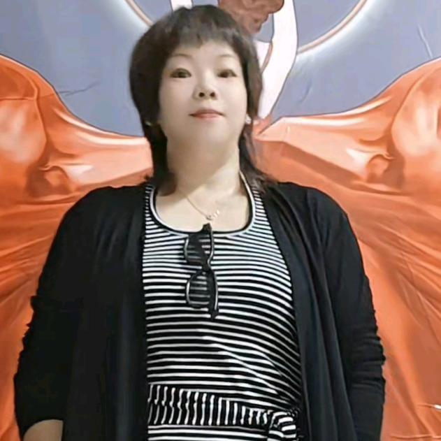 超人气女装实体店