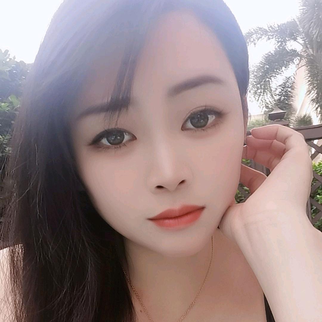 小霞