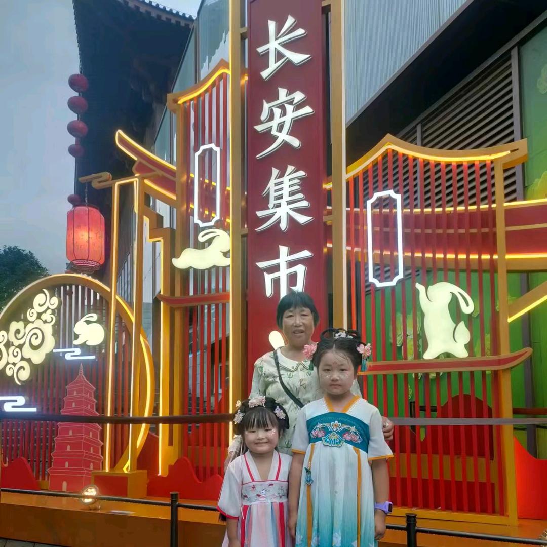 半盏孤茶