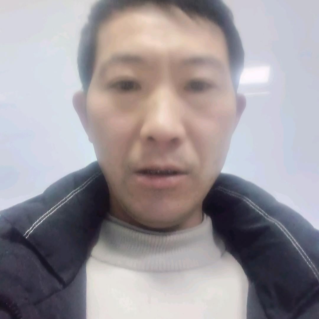 云强哥。
