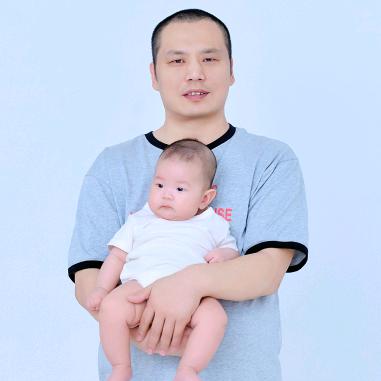 小笼包爸爸带娃记