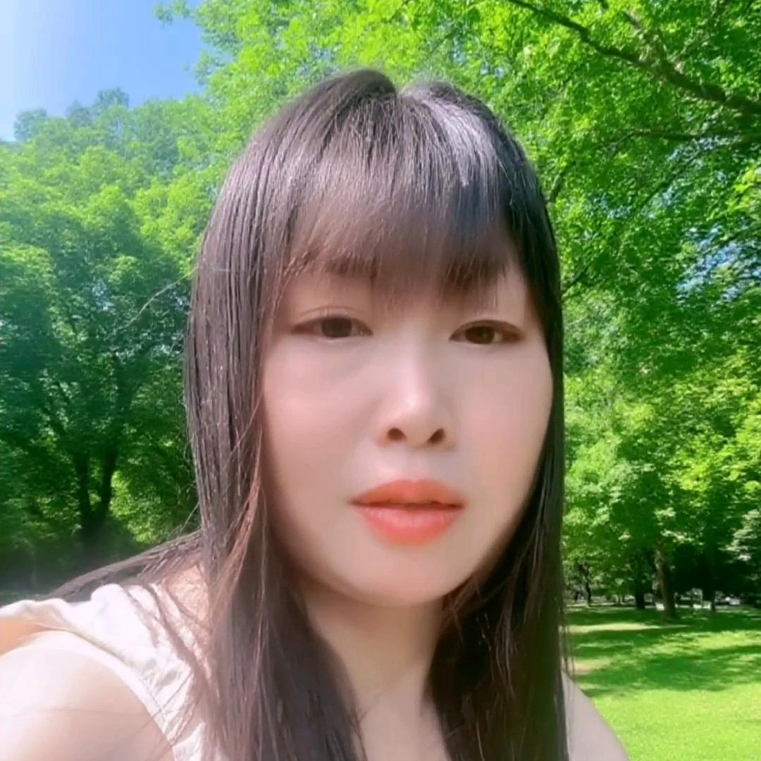 小芳^
