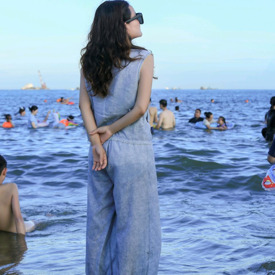 萌系小妞