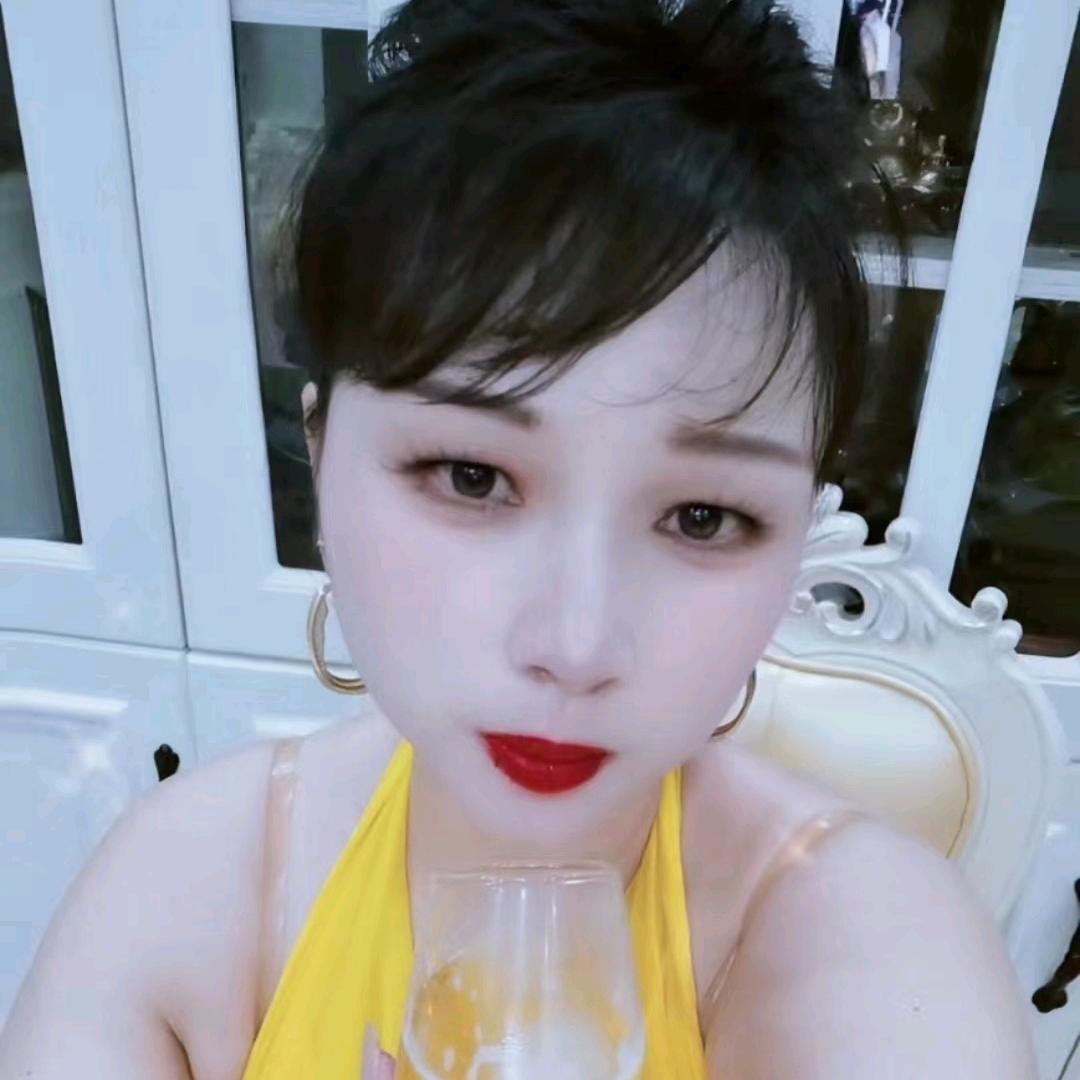 开心果爱跳舞👯开播