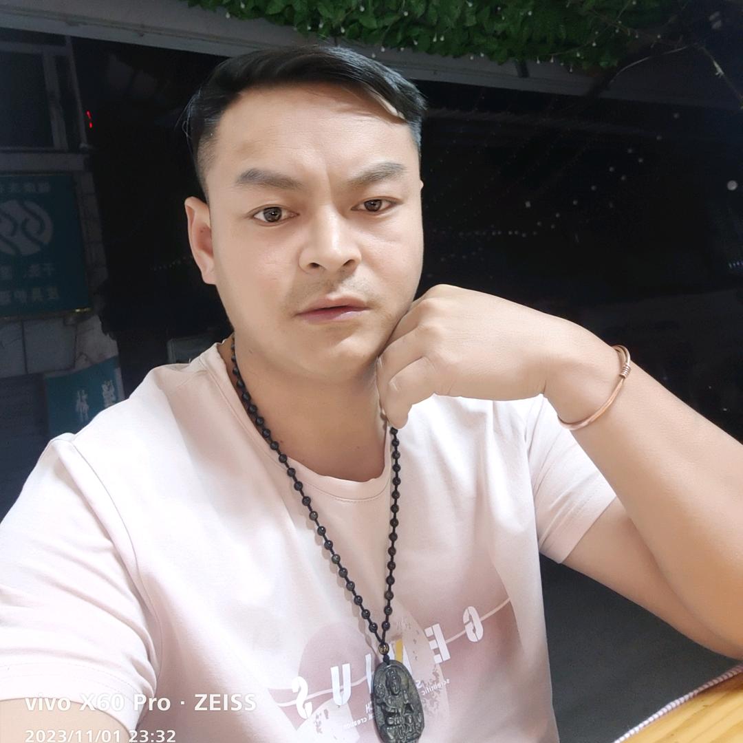 小龙兵正宗花江狗肉带牛肉火锅