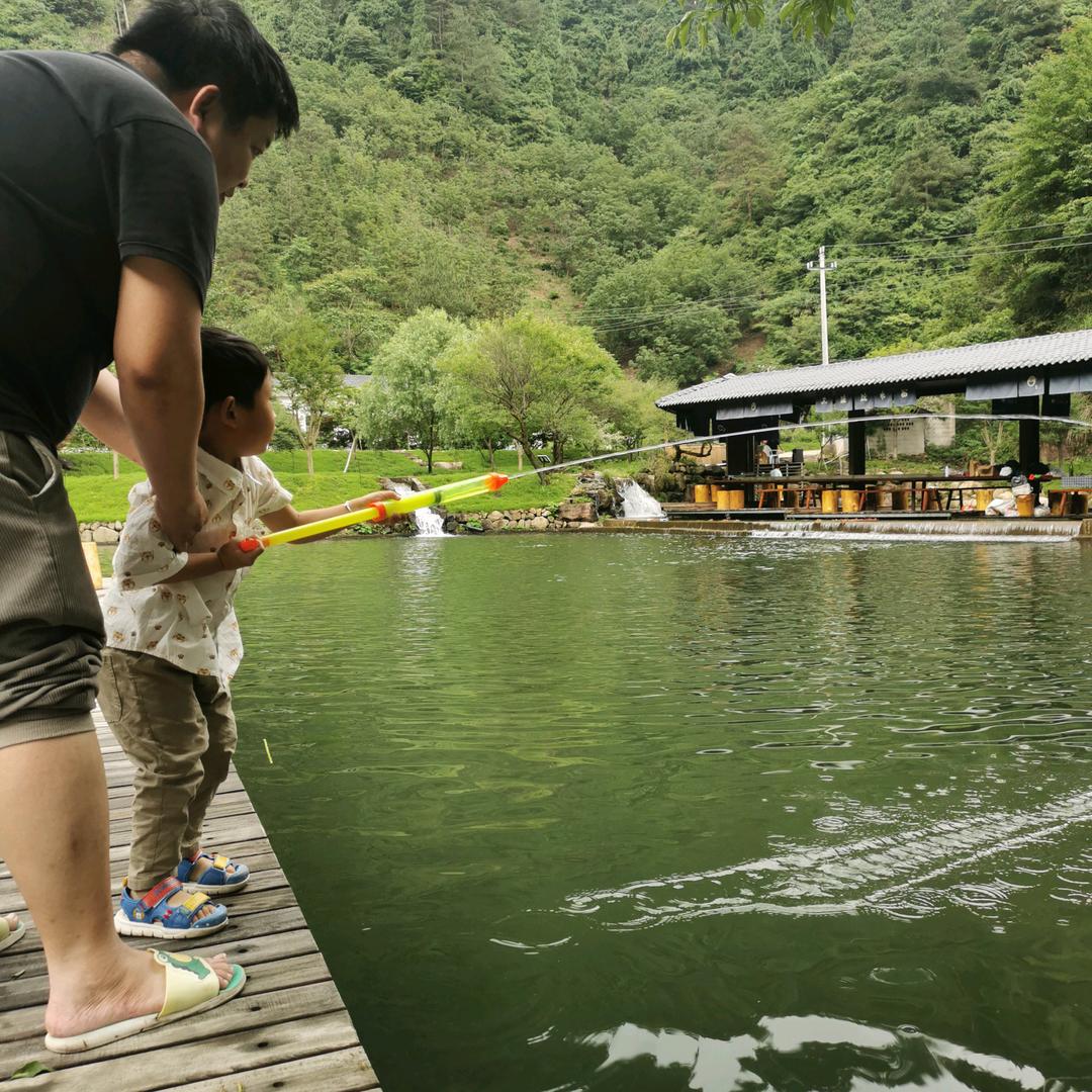 山区摆摊打工仔