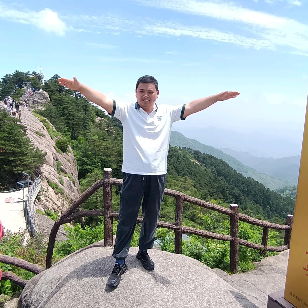 《今生经典门窗》《欧派木门》