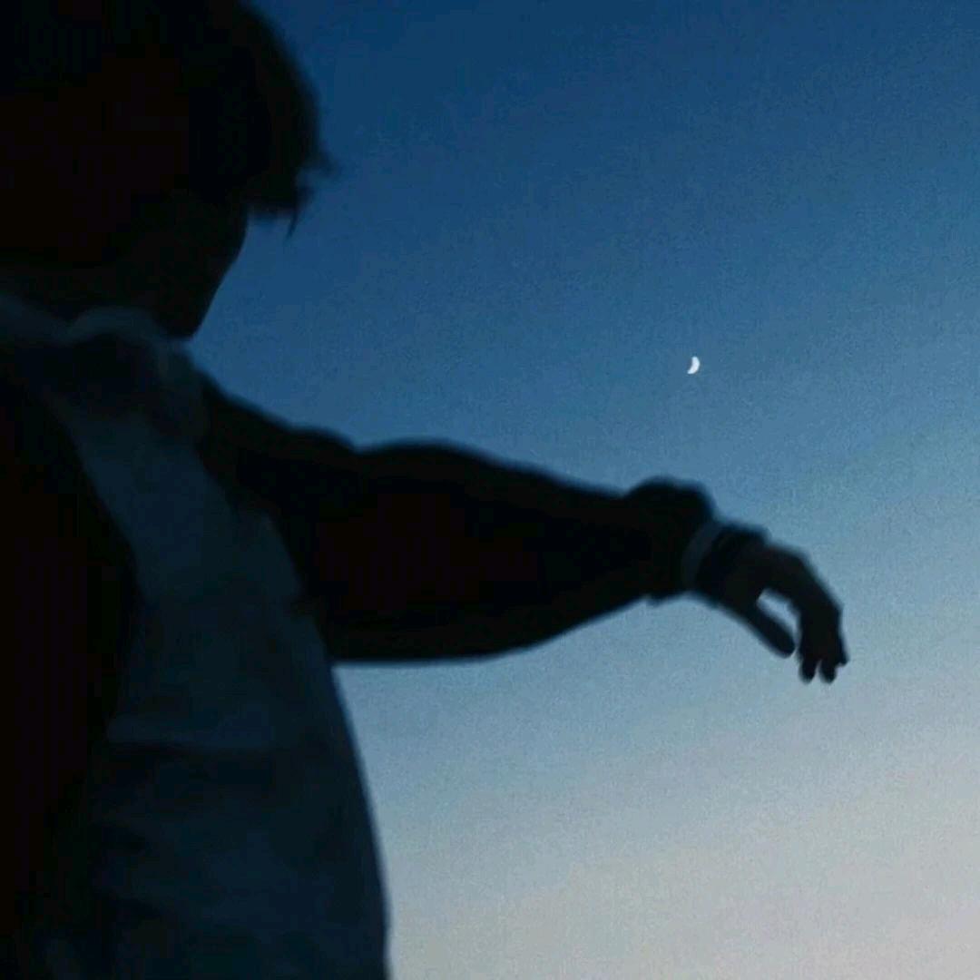 不会踢球的吉吉国王