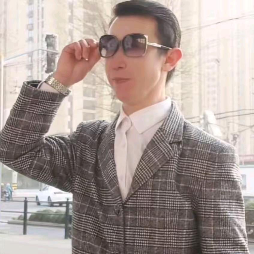 小板凳