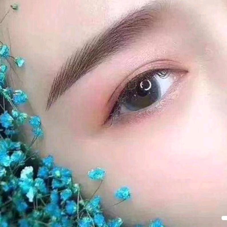 深圳市龙华区米莱美甲店