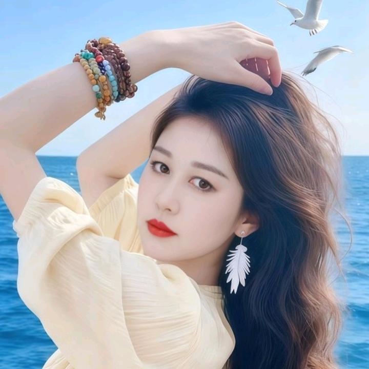 浅笑 ຖiງht🌛不语